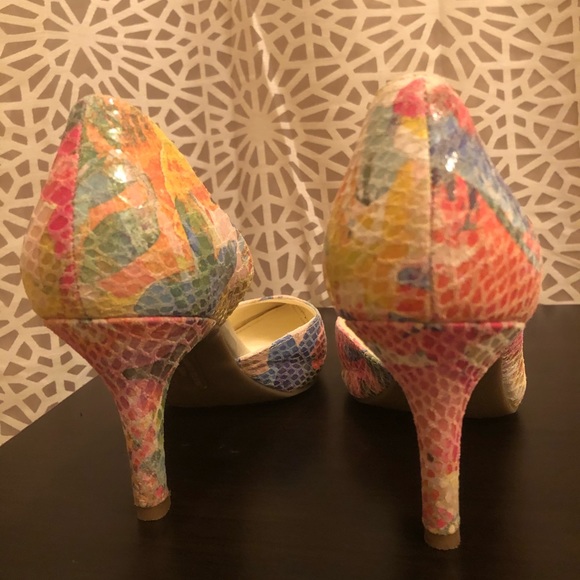 Anne Klein Iflex 8.5 Colorful Pointed Toe Heels - Picture 6 of 14